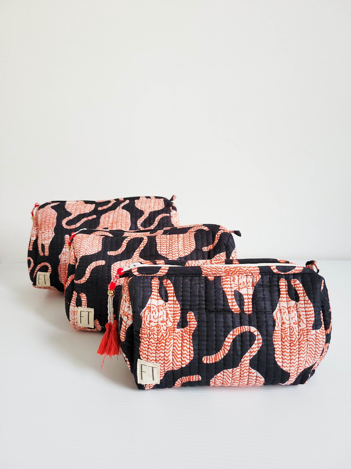 The Makeup Bag Black