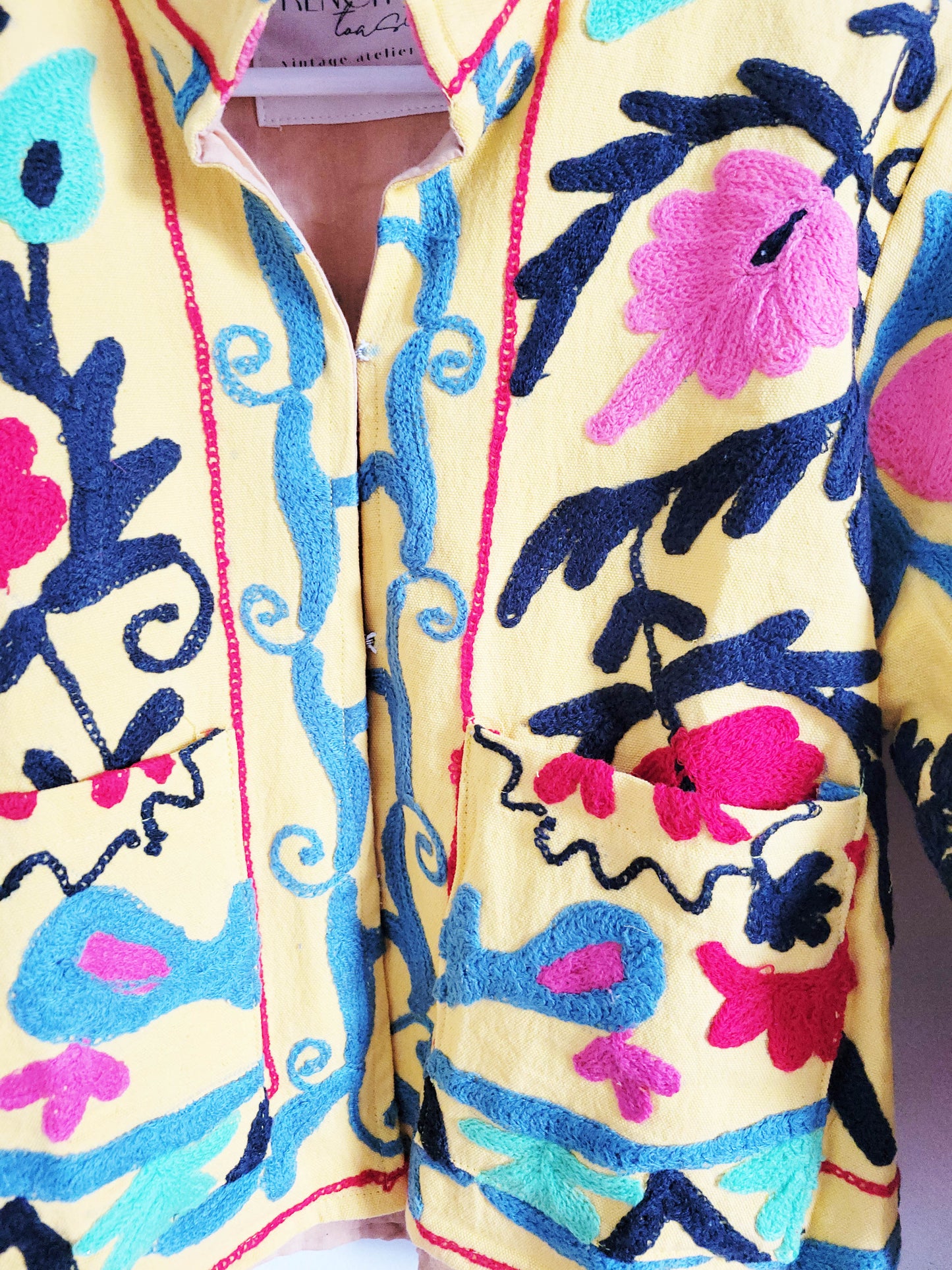 The Isla Jacket Bright Yellow
