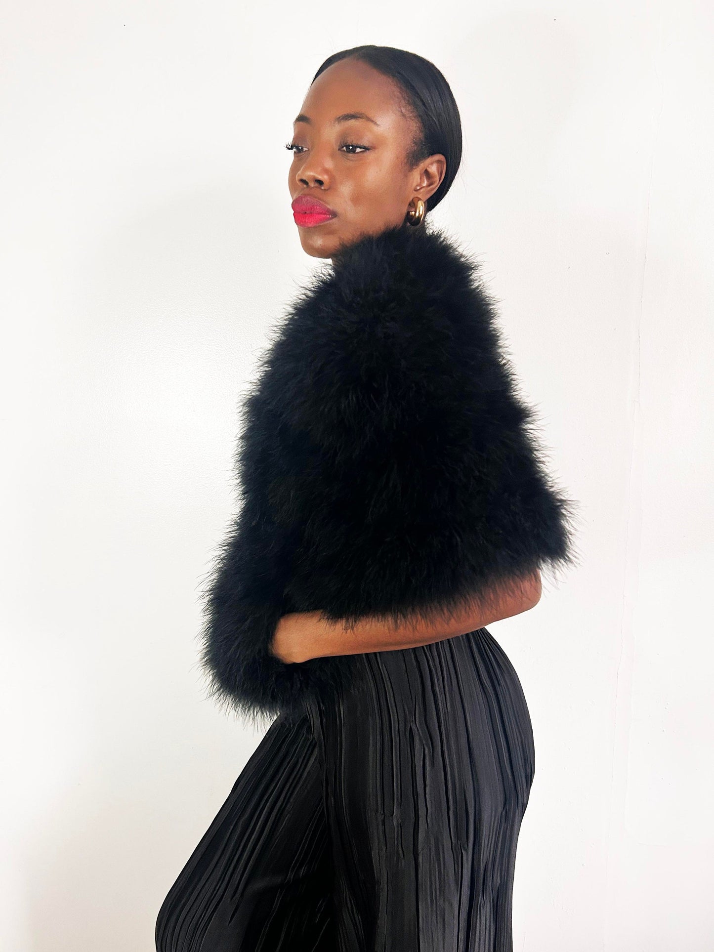 Black Vintage Style Feather Shawl