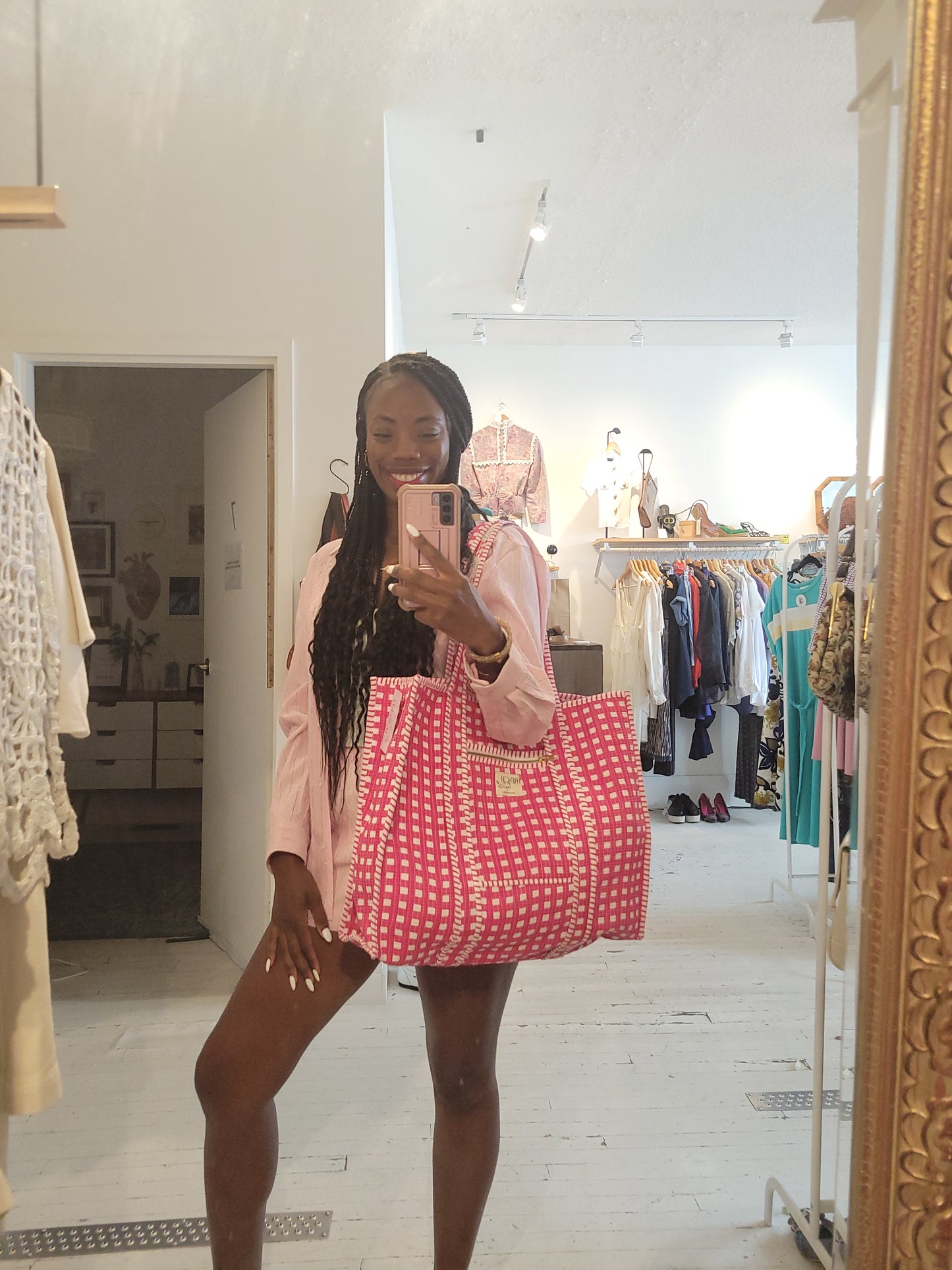 The Premium Gingham Bag Strawberry