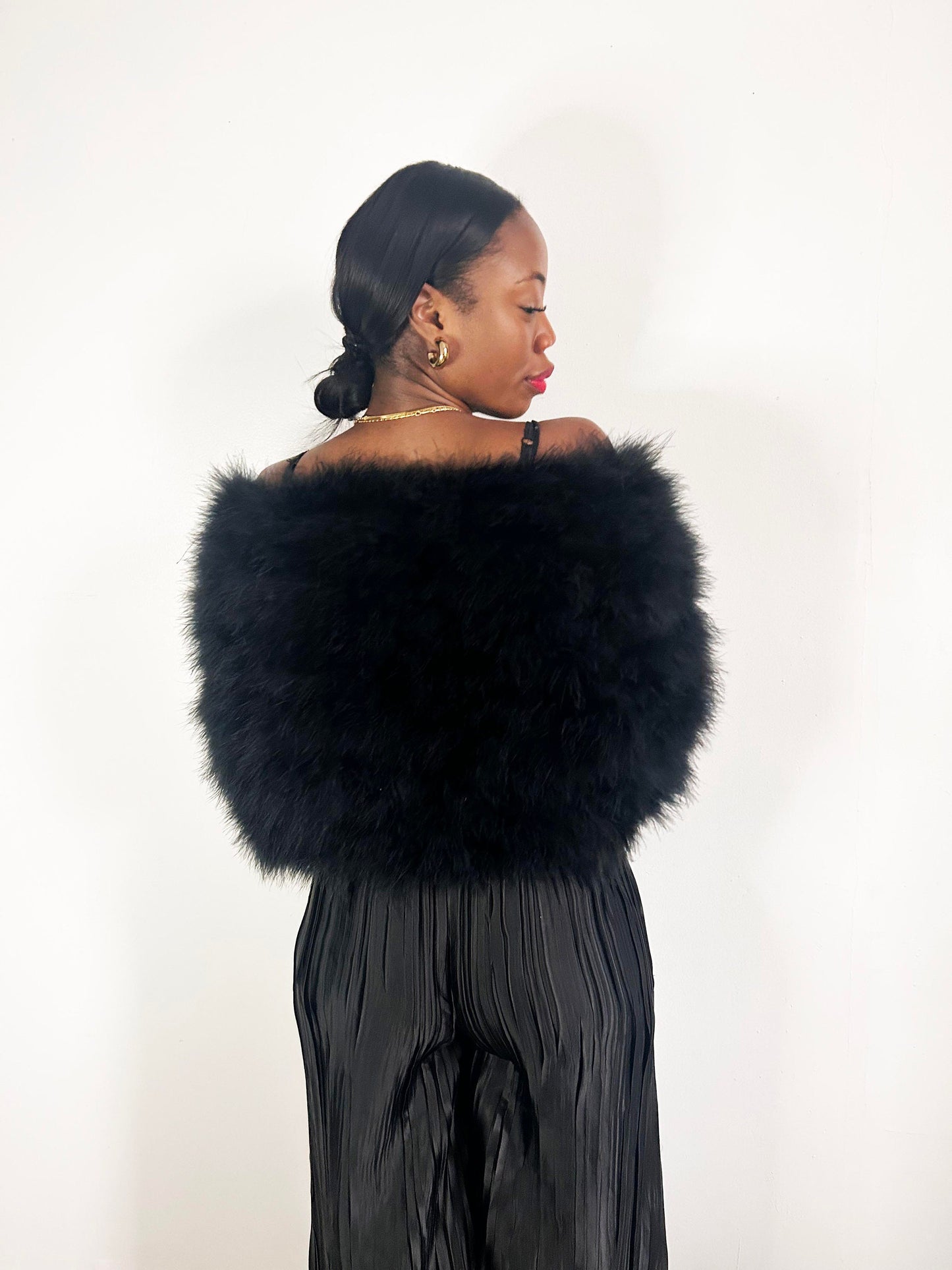 Black Vintage Style Feather Shawl