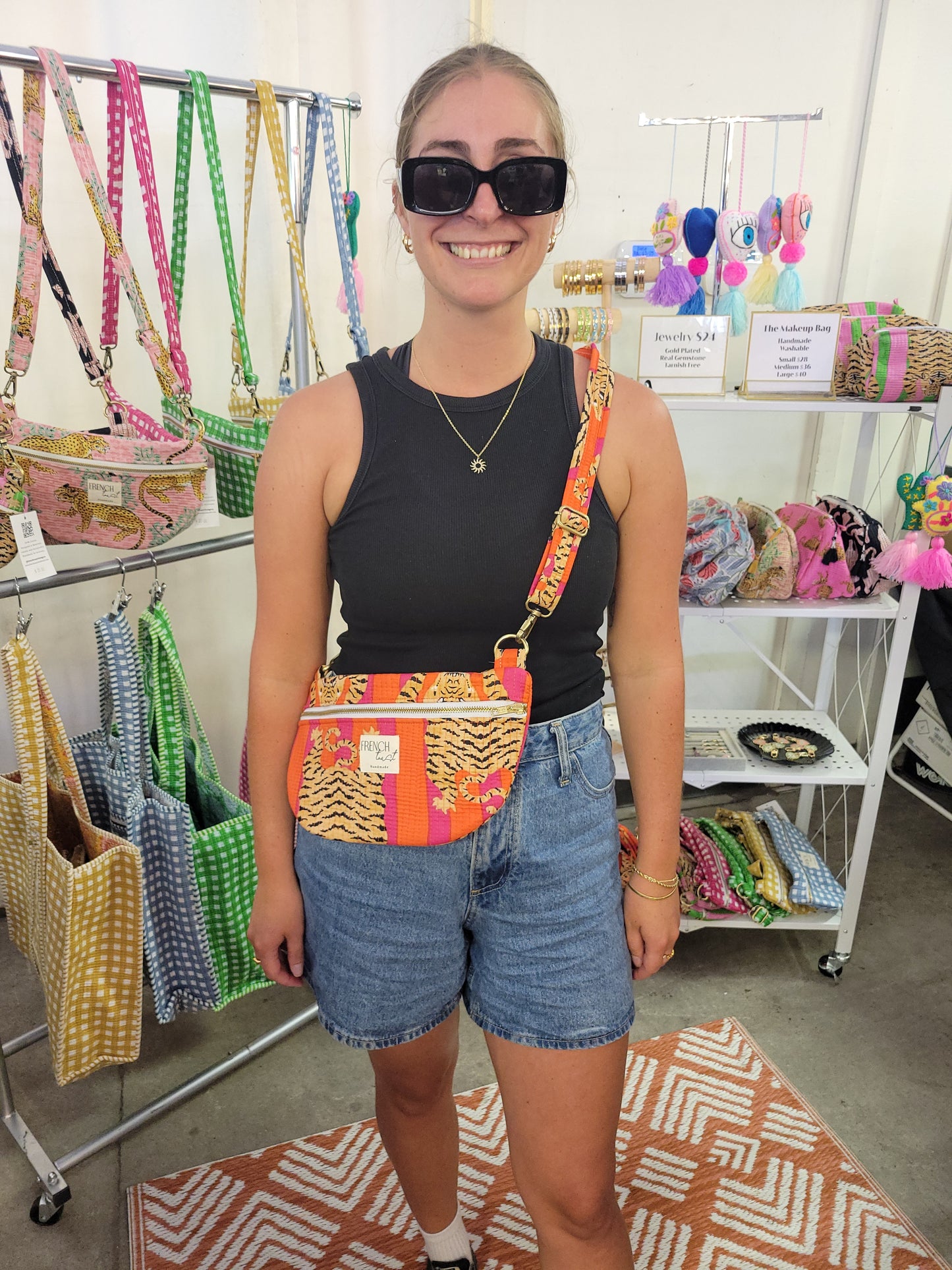 The Essential Sling Black