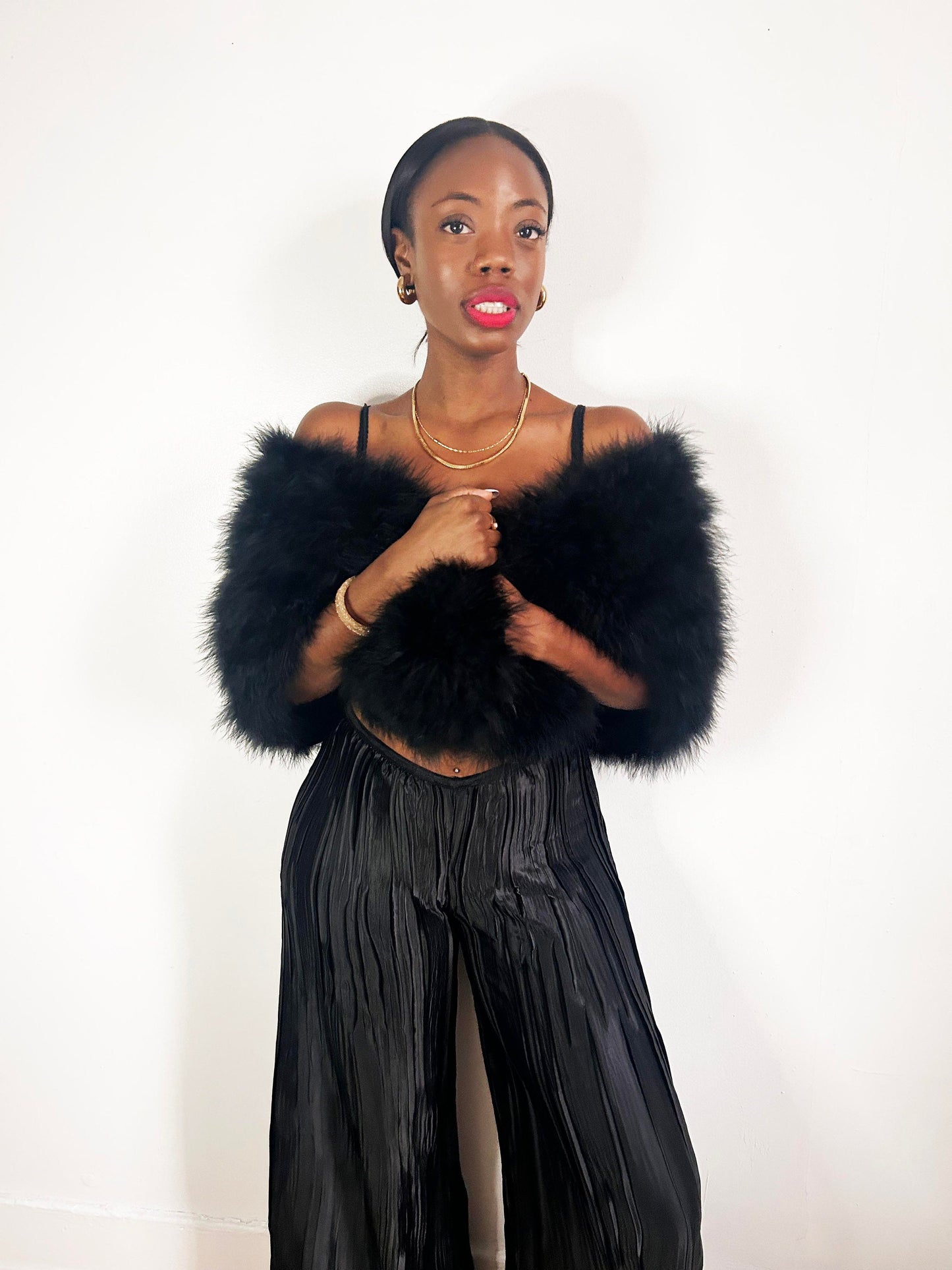 Black Vintage Style Feather Shawl