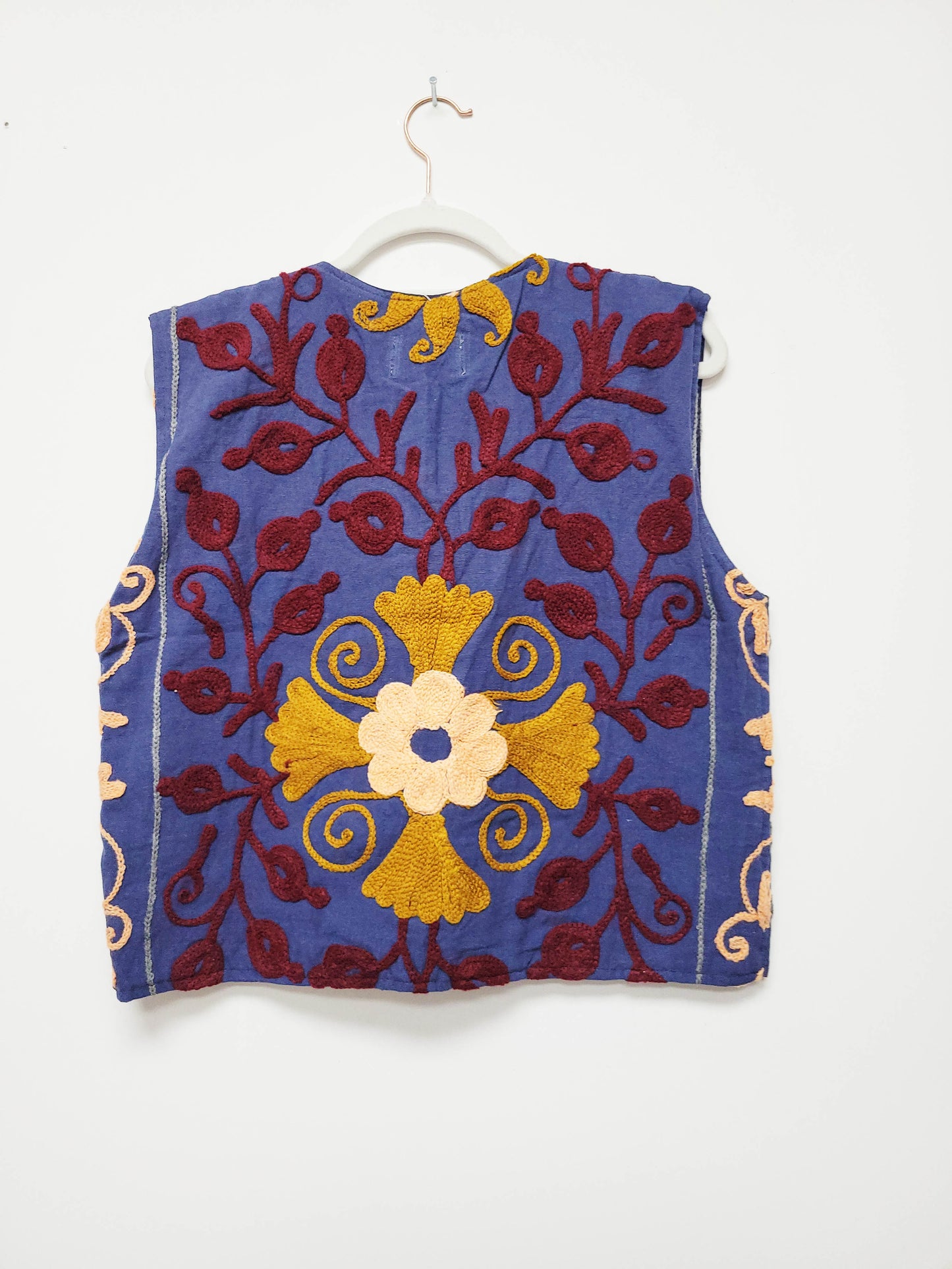Isla Vest - Blue Burgundy Camel Size S