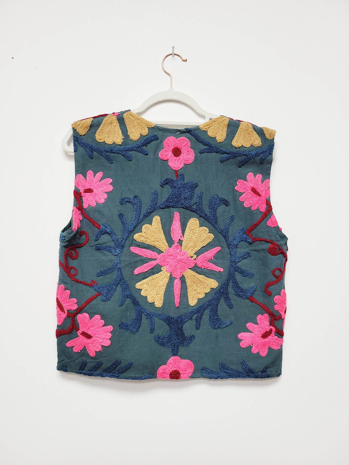 Isla Vest - Forest Green Burgundy Size S