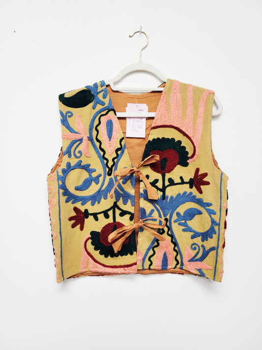 Isla Vest - Camel Brown Blue Pink Size S