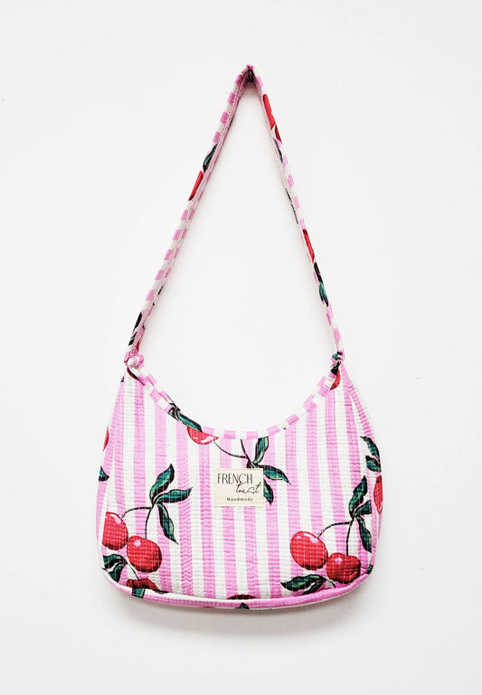 The Shoulder Bag Cherry